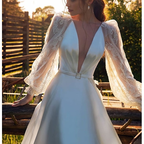 

A-Line Wedding Dresses V Neck Sweep / Brush Train Lace Charmeuse Long Sleeve Country Romantic Sexy with Appliques Crystal Brooch 2022