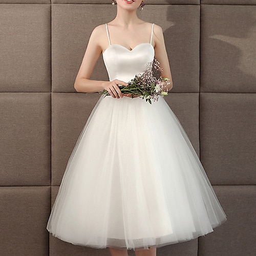 

Ball Gown A-Line Wedding Dresses Sweetheart Neckline Spaghetti Strap Knee Length Satin Tulle Sleeveless Simple Sexy Little White Dress with Pleats 2022