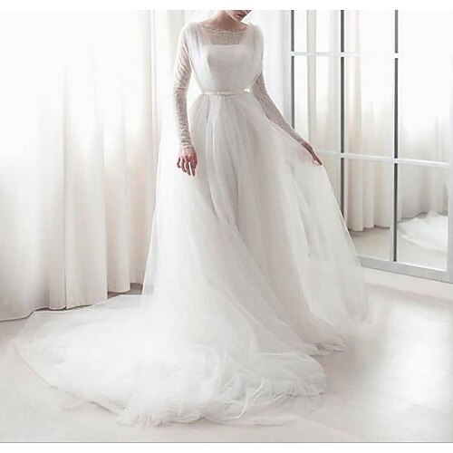 

A-Line Wedding Dresses Jewel Neck Court Train Lace Tulle Long Sleeve Country Romantic with Appliques 2022