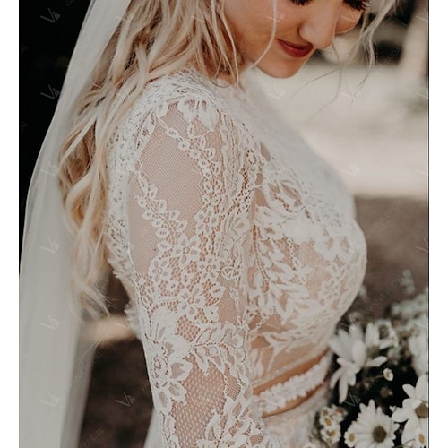 

Sheath / Column Wedding Dresses Jewel Neck Sweep / Brush Train Lace Long Sleeve Country Romantic Beach with Appliques 2022