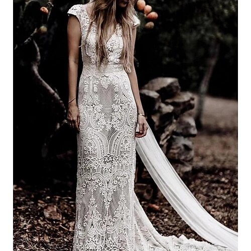 

Mermaid / Trumpet Wedding Dresses V Neck Sweep / Brush Train Lace Tulle Cap Sleeve Romantic Beach with Appliques 2022