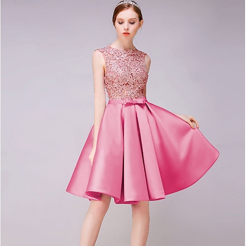 

A-Line Bridesmaid Dress Jewel Neck Sleeveless Beautiful Back Knee Length Lace / Satin with Bow(s) / Pleats 2022