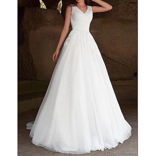 

A-Line Wedding Dresses V Neck Court Train Lace Tulle Sleeveless Formal Romantic with Appliques 2022