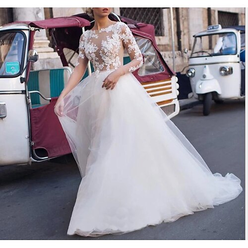 

A-Line Wedding Dresses Jewel Neck Court Train Lace Tulle Long Sleeve Beach Sexy with Appliques 2022