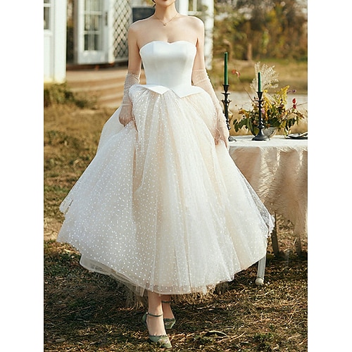 

Bridal Shower Vintage 1940/1950 Vestitini bianchi Abiti da sposa Alla caviglia Da principessa Senza maniche Senza bretelline Raso Con Con balze 2023 Abiti da sposa