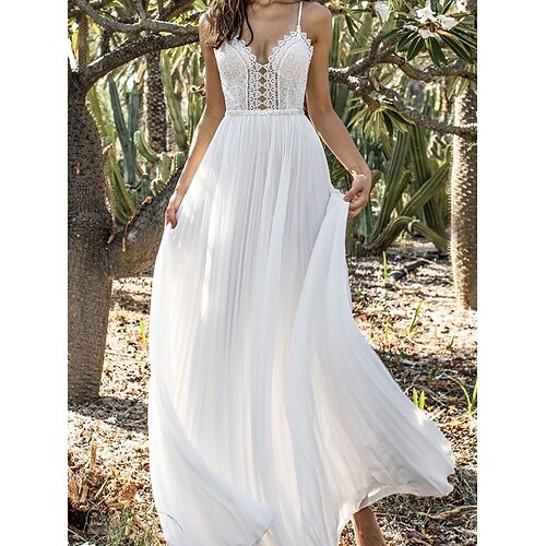 

A-Line Wedding Dresses V Neck Spaghetti Strap Sweep / Brush Train Chiffon Lace Sleeveless Beach Sexy with Sequin Appliques 2022