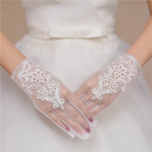 

Lace Wrist Length Glove Gloves / Cute With Floral / Trim Wedding / Party Glove