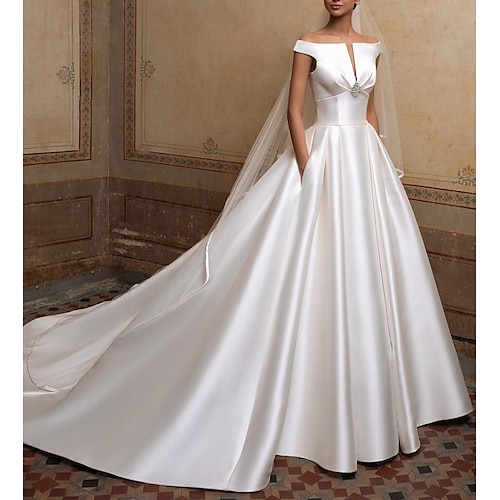 

A-Line Wedding Dresses Off Shoulder Sweep / Brush Train Satin Short Sleeve Simple Elegant with Buttons Crystal Brooch 2022