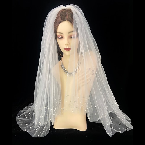 

Two-tier Sparkle & Shine / Cute Wedding Veil Fingertip Veils with Beading / Sequin / Solid Tulle