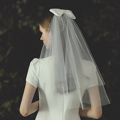 

Two-tier Stylish / Cute Wedding Veil Elbow Veils with Satin Bow Tulle