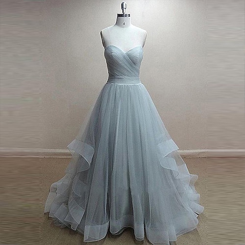 

A-Line Minimalist Cute Engagement Prom Dress Sweetheart Neckline Sleeveless Court Train Tulle with Pleats Ruffles 2022