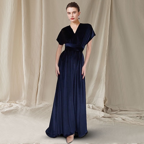 

A-Line Mother of the Bride Dress Elegant V Neck Sweep / Brush Train Velvet Cap Sleeve with Pleats Ruched 2022