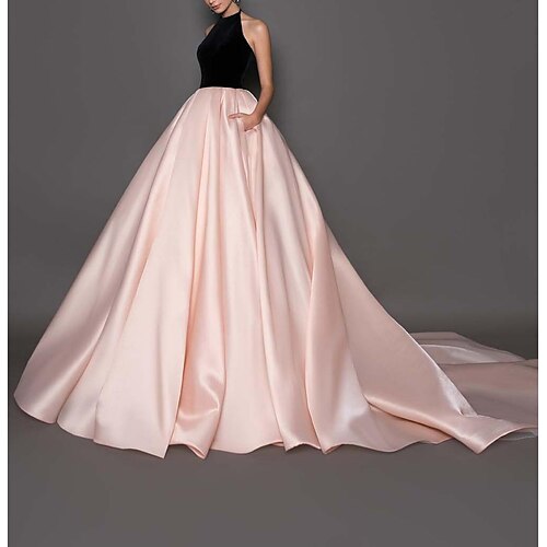 

Ball Gown Prom Dresses Color Block Dress Quinceanera Chapel Train Sleeveless Halter Neck Satin with Sleek Pleats 2022 / Formal Evening