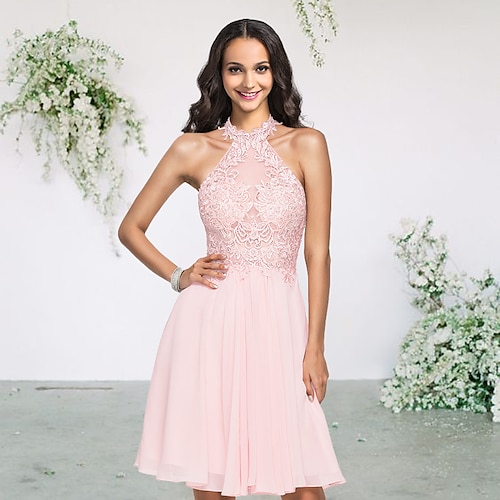 

A-Line Bridesmaid Dress Halter Neck Sleeveless Sexy Short / Mini Chiffon / Lace with Pleats / Appliques 2022