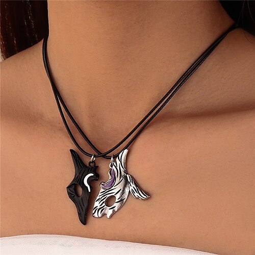 

Women's necklace Chic & Modern Street Animal Necklaces