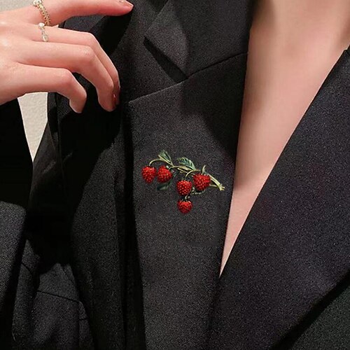 

Women's Brooches Classic Strawberry Stylish Artistic Trendy Cute Sweet Brooch Jewelry Red For Party School Gift Daily Festival