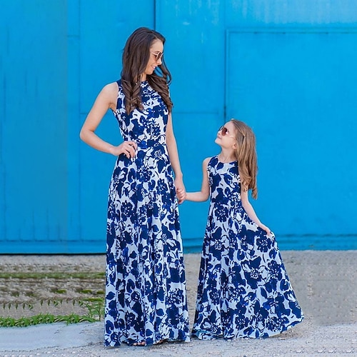 

Mommy and Me Dresses Floral Graphic Daily Print Blue Sleeveless Maxi Round Neck Summer Dress Adorable Matching Outfits