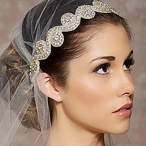 

Lace / Fabrics Hair Tool / Hair Accessory with Ribbon Tie / Crystals / Rhinestones 1 PC Wedding / Party / Evening Headpiece