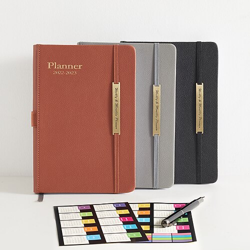 

1 pcs 2023 Binder Daily Weekly Monthly Planner A5 5.8×8.3 Inch Classic PU Hardcover Classsic With Inner Pockets Elastic Closure Planner 100 Pages for School Office Business