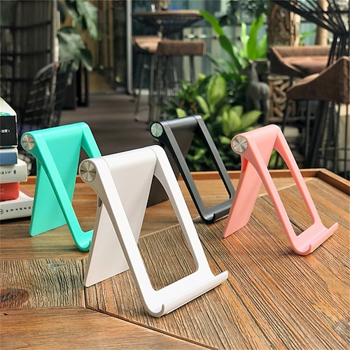 

Phone Stand Portable Foldable Slip Resistant Phone Holder for Desk Bedside Selfies / Vlogging / Live Streaming Compatible with Tablet All Mobile Phone Phone Accessory