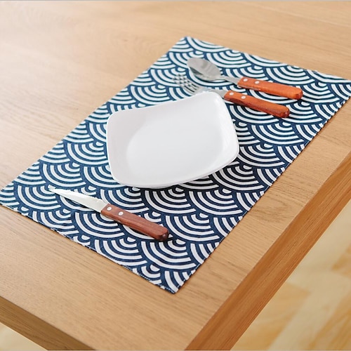 

Dining Table Placemats Set of 4 Heat Resistant Non-Slip Dining Table Place Mats for Holiday Banque Kitchen Table Decor