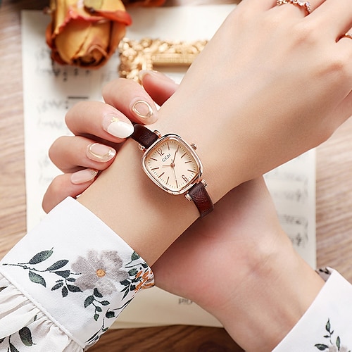 

Quartz Watch for Women's Analog Quartz Modern Style Stylish Minimalist Casual Casual Watch Alloy PU Leather Creative / One Year