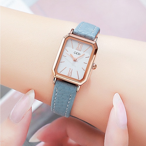 

Quartz Watch for Women Analog Quartz Modern Style Elegant Casual Watch Alloy PU Leather Creative / One Year