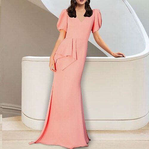 

Sheath / Column Mother of the Bride Dress Elegant V Neck Sweep / Brush Train Stretch Fabric Short Sleeve with Side Draping Solid Color 2022