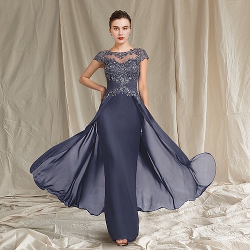 

A-Line Mother of the Bride Dress Luxurious Plus Size Elegant Jewel Neck Floor Length Chiffon Lace Short Sleeve with Appliques 2022