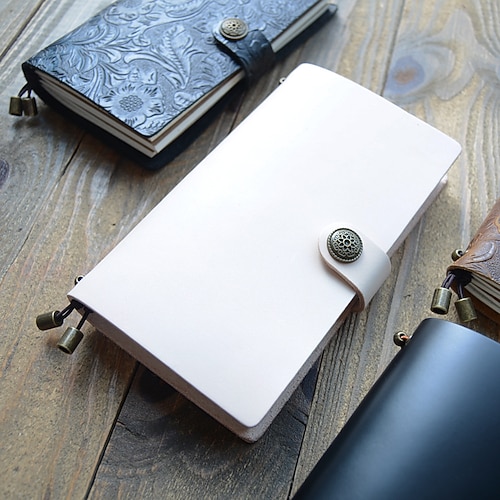 

2022 Planner Stickers Planner Retro Aesthetic Classic Leather Hardcover Portable Small Agenda Planner 96 Pages for School Office Traveler
