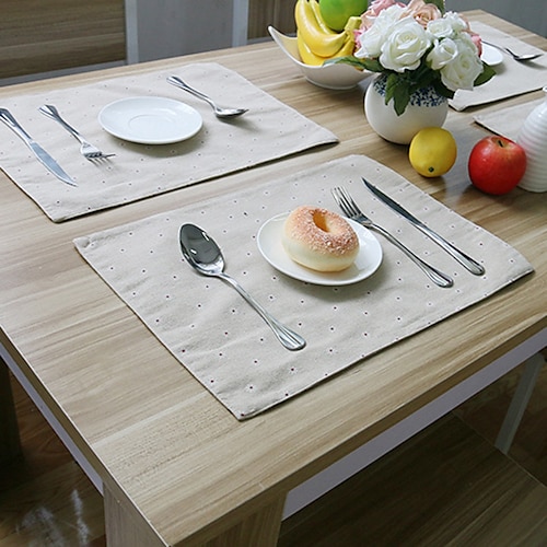 

Dining Table Placemats Set of 4 Heat Resistant Non-Slip Dining Table Place Mats for Holiday Banque Kitchen Table Decor