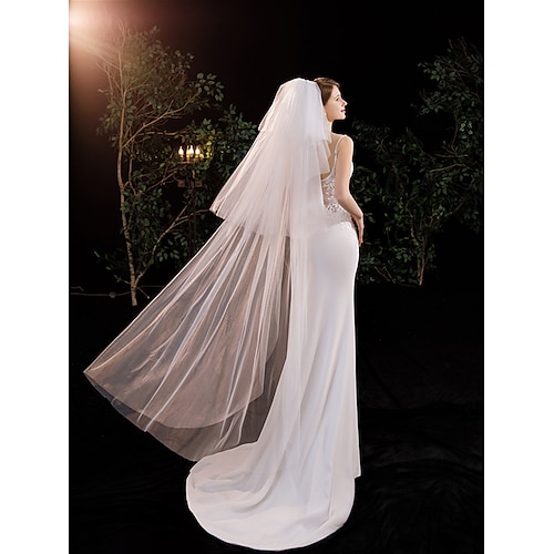 

3 strati Contemporaneo / Moda Veli da sposa Velo lungo (a terra) con Colore Puro Tulle