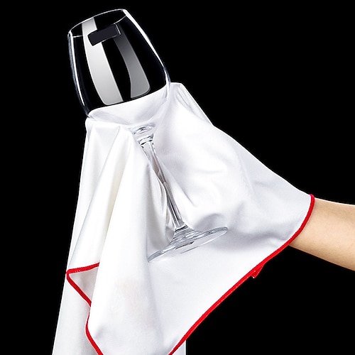

special cloth for wiping red wine glasses