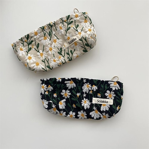 

19221 small fresh embroidery daisy flower cosmetic bag female literary simple portable pencil bag large-capacity storage bag