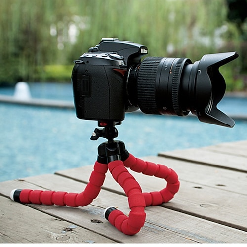 

Octopus Tripod Phone Tripod Portable Adjustable Grip and Stand Phone Holder for Desk Selfies / Vlogging / Live Streaming Compatible with All Mobile Phone