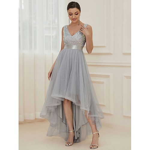 

A-Line Bridesmaid Dress V Neck Sleeveless Elegant Asymmetrical Sequined with Sequin / Tier 2022 / Sparkle & Shine