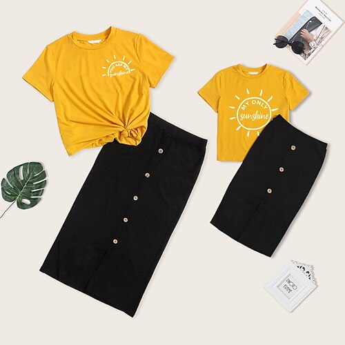 

Mommy and Me Dresses Family Sets Graphic Patterned Letter Daily Print Multicolor Short Sleeve Midi Casual Matching Outfits