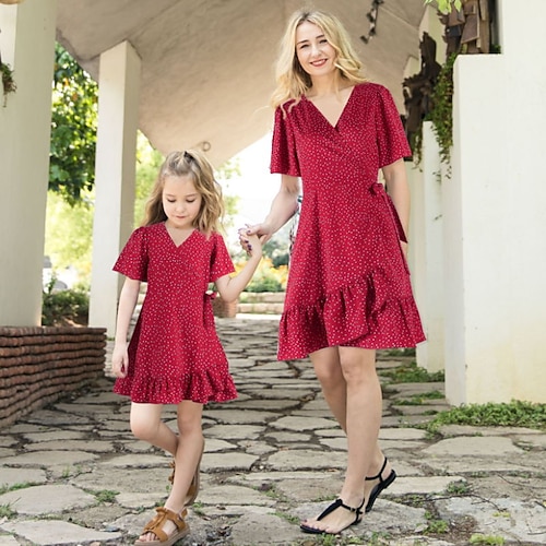 

Mommy and Me Dresses Polka Dot Daily Red Short Sleeve Above Knee Active Matching Outfits