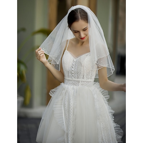 

Two-tier Vintage / Sweet Wedding Veil Elbow Veils with Faux Pearl 23.62 in (60cm) Tulle