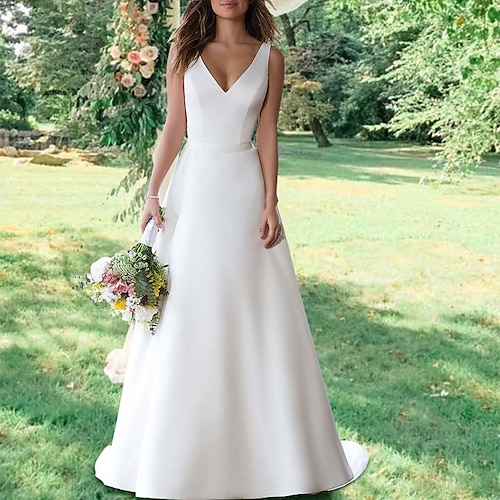 

A-Line Wedding Dresses V Neck Sweep / Brush Train Lace Satin Sleeveless Formal Simple Sexy Backless with Appliques 2022