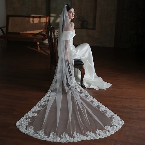 

One-tier Luxury / Classic & Timeless Wedding Veil Cathedral Veils with Pure Color Lace / Tulle