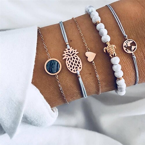 

Women's Bracelets Chic Modern Street Heart Bracelets Bangles