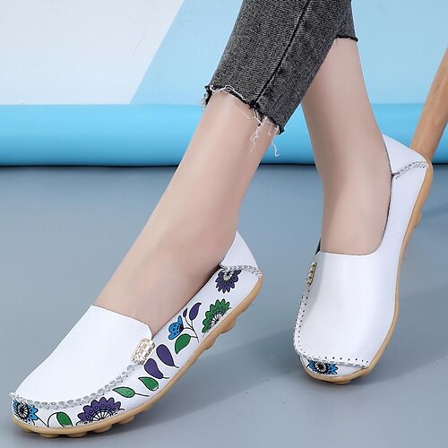 

Women's Slip-Ons Outdoor Office Work Comfort Shoes Flower Flat Heel Round Toe Casual Classic Walking Shoes Leather Loafer Solid Colored Wine Red Black Yellow