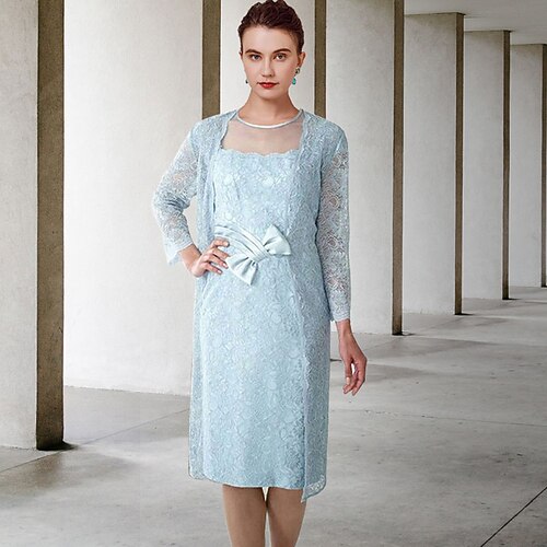 

Two Piece Sheath / Column Mother of the Bride Dress Elegant Jewel Neck Knee Length Lace Short Sleeve Jacket Dresses with Bow(s) 2022