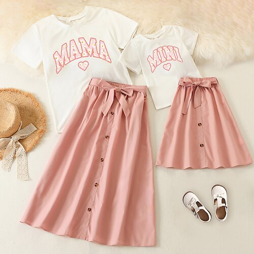 

Mommy and Me Dresses Family Sets Floral Heart Letter Daily Ruched Multicolor Short Sleeve Midi Casual Matching Outfits