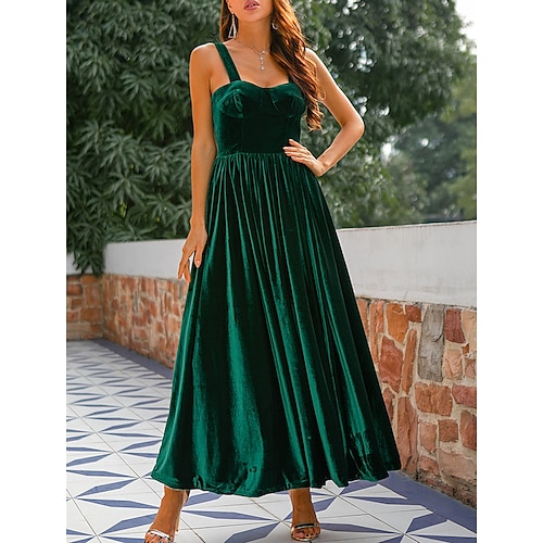 

A-Line Cocktail Dresses Elegant Dress Party Wear Tea Length Sleeveless Spaghetti Strap Velvet with Pleats Pure Color 2022