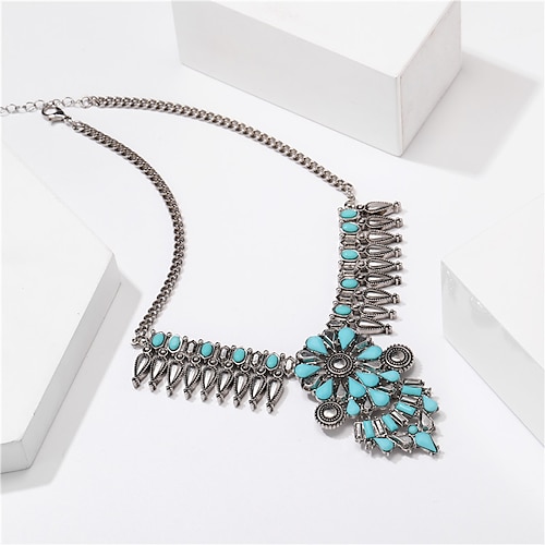 

Women's necklace Elegant Street Geometry Necklaces