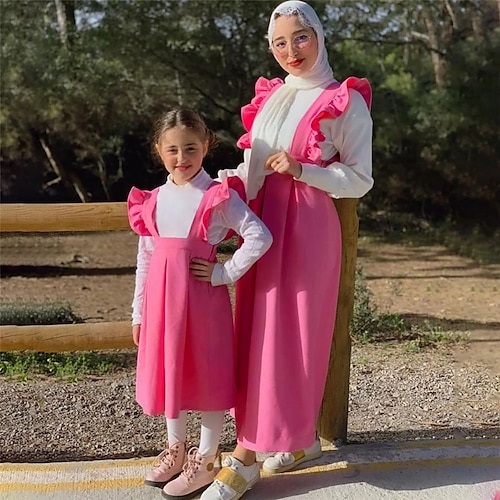 

Mommy and Me Family Sets Solid Color Daily Ruched Multicolor Long Sleeve Midi Elegant Matching Outfits