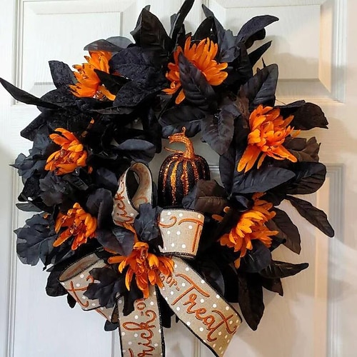 

Black Maple Wreath Window Decoration Home Autumn Pumpkin Berry Rattan Circle Door Hanging