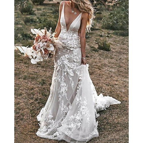 

Mermaid / Trumpet Wedding Dresses Plunging Neck Sweep / Brush Train Lace Tulle Sleeveless Country Romantic Sexy with Appliques 2022